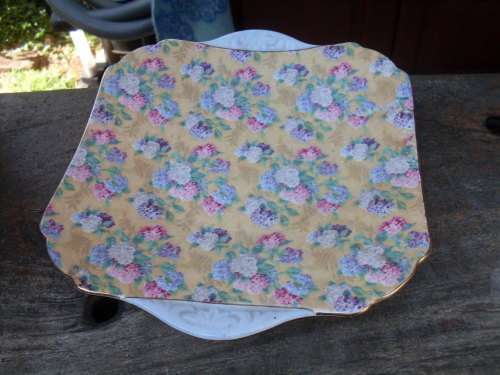 GORGEOUS VINTAGE SHELLEY CHINA ENGLAND CHINTZ HYDRANGEA GLORY CAKE SERVING PLATE