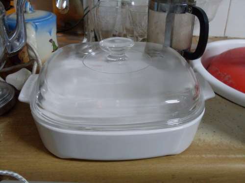 CORNING WARE USA WHITE LARGE MICROWAVE BROWNING DISH WITH LID MW A-16
