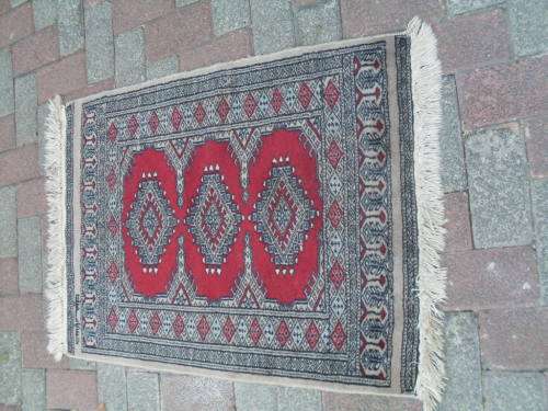 SO POPULAR & NICE!! MORI BOKHARA KARATCHI SMALL ORIENTAL RUG WITH PALETTES OF GREYS & REDS SIGNED!!