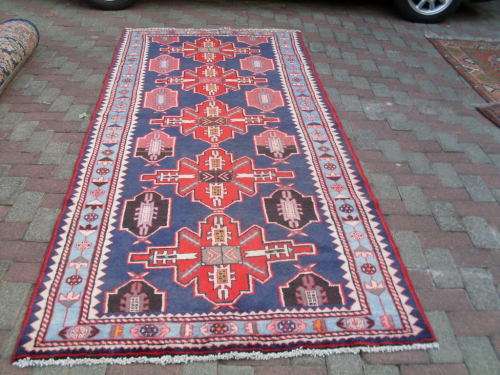 GORGEOUS BRIGHT & CHEERFUL PALETTE OF COLOUS PERSIAN HAMADAN GEOMETRIC DESIGN CARPET / RUG !