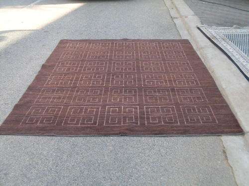SUPER! MODERN HAND MADE LARGE ORIENTAL / PERSIAN AFGHAN? GAROUS CARPET BROWN HUES WITH IVORY SQUARES