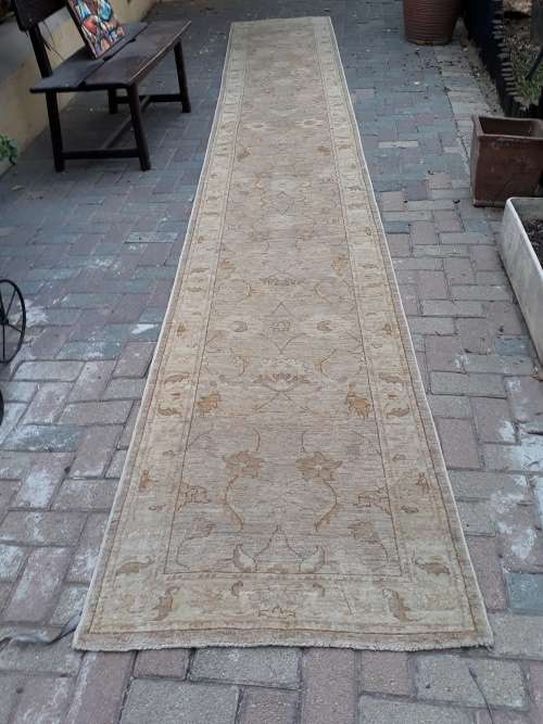 OVER 5.5M LONG A BEAUTIFUL HAND KNOTTED ORIENTAL AFGHAN?? CHOBI RUNNER. PURE NATURAL COLOURS FLORAL.