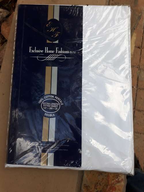 NEW IN PACKET (PREVIOUSLY OWNED) BEAUTIFUL 100% WHITE COTTON PERCALE FITTED DOUBLE SHEET EHS