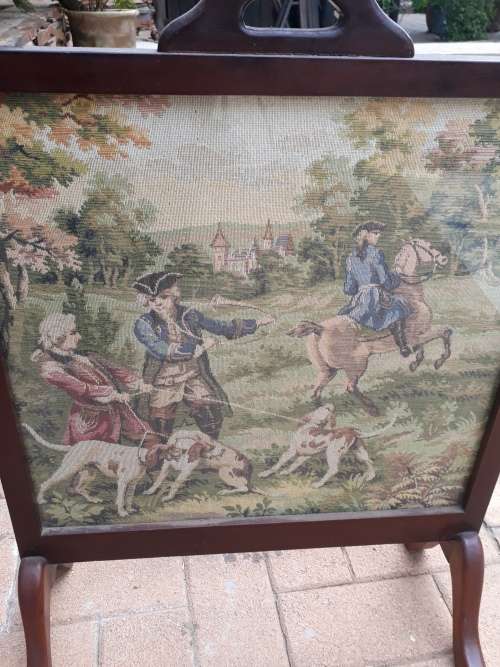 A BEAUTIFUL WOOD WITH TAPESTRY LIKE OLD HUNTING SCENE FIRE PLACE SCREEN. GORGEOUS!