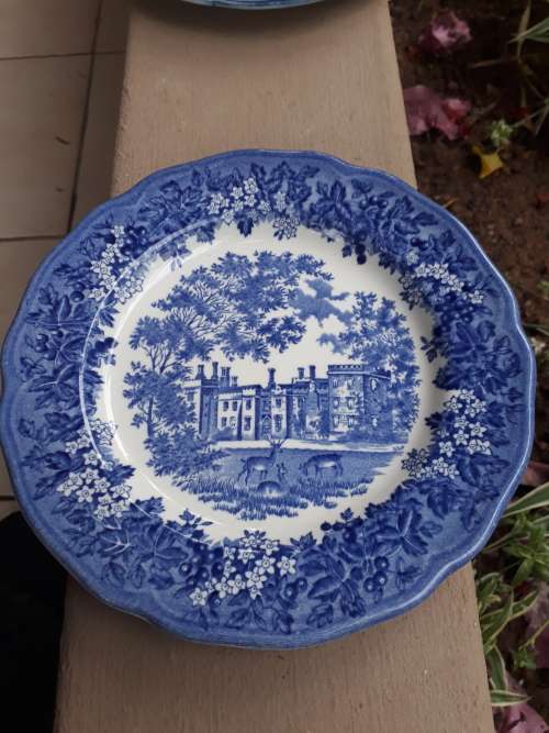 J & G MEAKIN VERY PRETTY BLUE & WHITE "MERRIE ENGLAND" SIDE PLATE FLORAL  ESTATE ETC