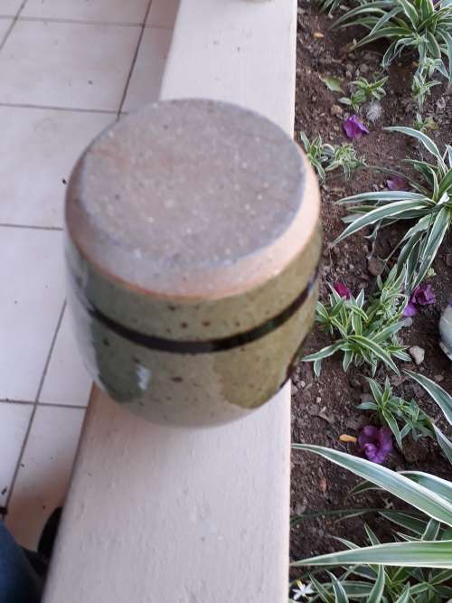 WOULD THINK SOUTH AFRICAN GLAZED POTTERY VASE IN THE STYLE OF FAMED ANDREW WALFORD