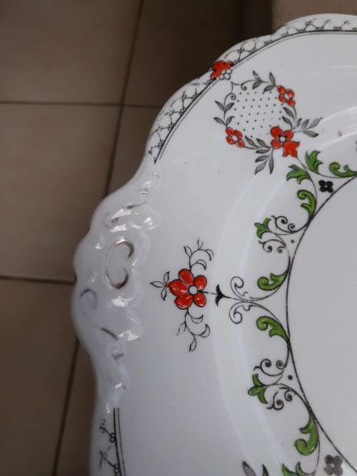 TUSCAN CHINA ENGLAND PARTIALLY HAND PAINTED VINTAGE CAKE SERVING PLATE FLORAL LEAF ++