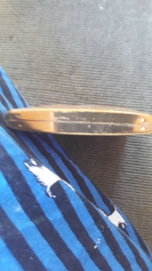 VINTAGE STRATTON ENGLAND POWDER COMPACT DECORATED WITH BIRDS & BRANCHES