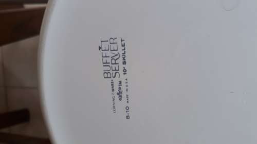 DR INC ONLY VINTAGE CORNING WARE WHITE BUFFET SERVER B=10 SKILLET LID, BLACK HANDLE