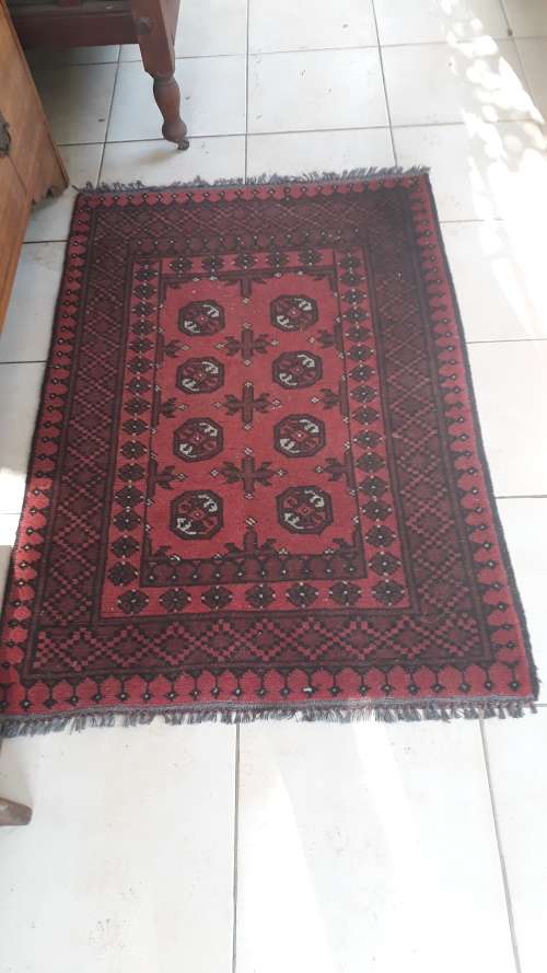 VERY NICE TYPICAL ORIENTAL PERSIAN STYLED HAND KNOTTED AFGHAN BOKHARA RUG REDS GEOMETRIC ETC