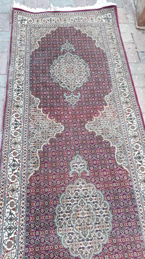 REDUCED!!!! FINELY HAND KNOTTED PERSIAN MAHI TABRIZ RUNNER (HERATI DESIGN)
