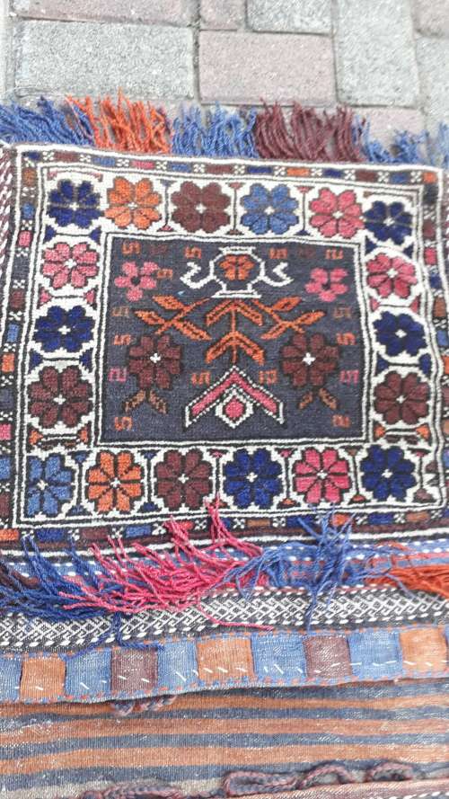 VERY NICE AFGHAN PERSIAN STYLED HAND KNOTTED CAMEL BAG. FLORAL