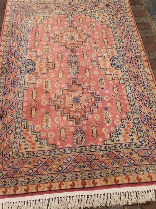 GORGEOUS AS NEW HAND KNOTTED ORIENTAL SINKIANG CARPET / RUG GEOMETRIC FLORAL