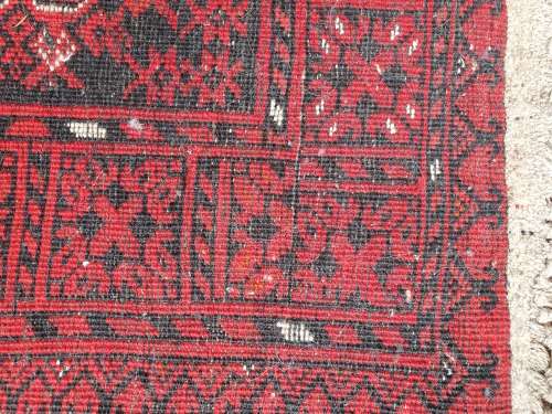 HAND KNOTTED ORIENTAL / PERSIAN TRIBAL GEOMETRIC RUNNER