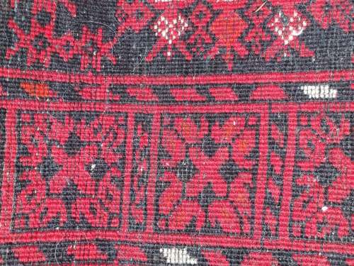 HAND KNOTTED ORIENTAL / PERSIAN TRIBAL GEOMETRIC RUNNER