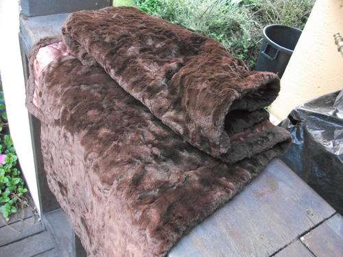 BROWN FAUX FUR THROW (FOR END OF BED, SOFA ETC)
