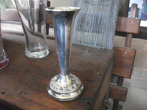 BEAUTIFUL SILVER PLATED VASE WITH BASE DETAIL. SUPER PIECE