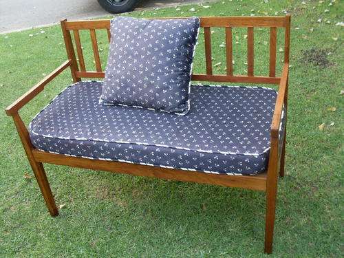 ABSOLUTELY GORGEOUS RETRO TWO SEATER KIAAT WOOD BENCH WITH CUSHIONS