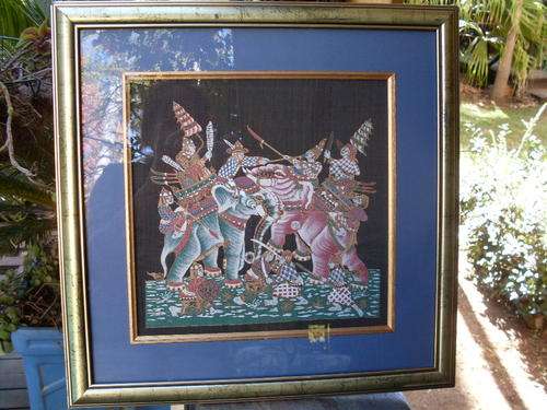 STYLISHLY FRAMED INDIAN ART CLOTH PIECE OF FIGHTING WARRIORS & ELEPHANTS