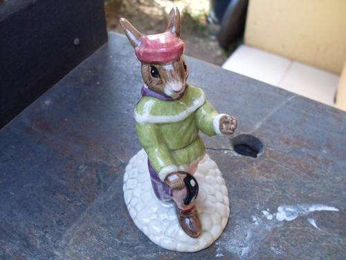 ROYAL DOULTON EXCLUSIVELY FOR THE DOULTONS COLLECTORS CLUB DB 284 ROMEO BUNNYKINS