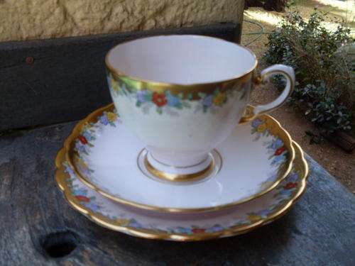 BEAUTIFUL TUSCAN TEA TRIO.  FLORAL & LEAF DETAIL WITH LOTS OF GILT DETAIL. STUNNING!