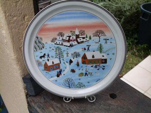 STUNNING VILLEROY & BOCH FOUR SEASONS WINTER NAIF PLATE BY FRENCH ARTIST  GERARD LAPLAU