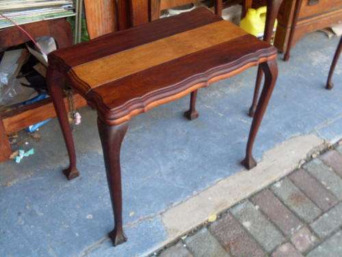 BALL AND CLAW IMBUIA OCCASSIONAL?? TABLE WITH MIDDLE PIECE CONTRASTING