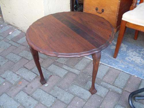SOLID IMBUIA WOOD BALL & CLAW ROUND LINEN FOLD COFFEE TABLE RE-INFORCED LEGS