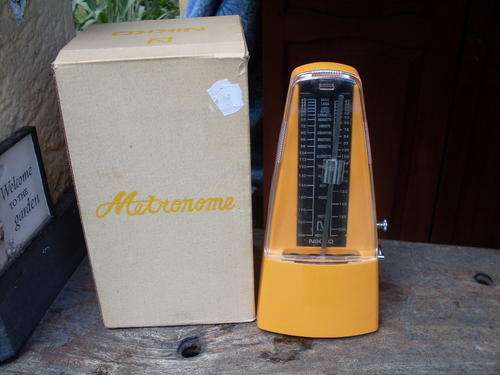 MESMERIZING RETRO???? YELLOW PYRAMID LIKE, BOXED METRONOME (MUSIC TEACHERS DREAM PIECE)