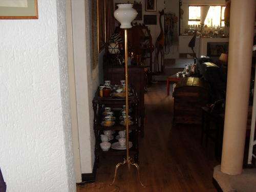 A STUNNING BRASS STANDARD LAMP from a Gentleman's residence N-I-C-E