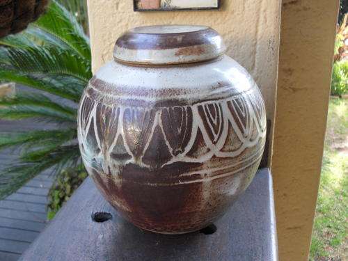 A UNIQUE Large 19cm high  pottery GINGER JAR....LIEBERMAN STYLE Brown's and grey/cream