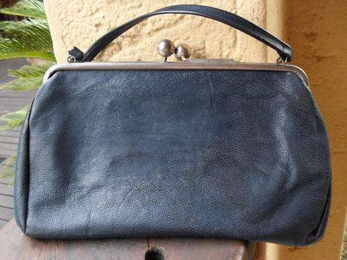 VINTAGE LEATHER NAVY BLUE HAND BAG WITH COIN PURSE ATTACHEMENT INSIDE DO LOOK!
