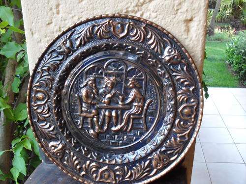 COPPER WALL PLAQUE/PLATE...MADE IN ENGLAND "THREE MUSKETEERS"???