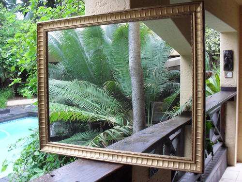 GORGEOUS VINTAGE GOLD WOOD PATTERNED  FRAME WITH NEW MIRROR