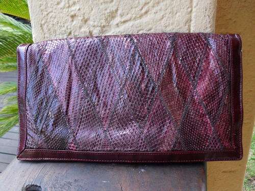 SNAKE SKIN OR SNAKE SKIN LOOK LEATHER CLUTCH? HANDBAG IN MAROON TONES