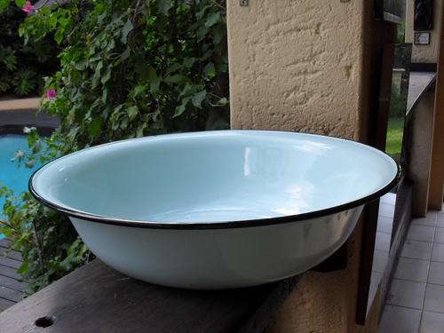 THIS IS NO SMALL ENAMEL BOWL!!!!!  (NOTE MEASUREMENTS) BLUE WITH BLACK RIM