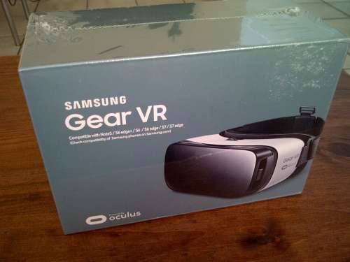 Samsung GEAR VR , oculus brand new, never been opened
