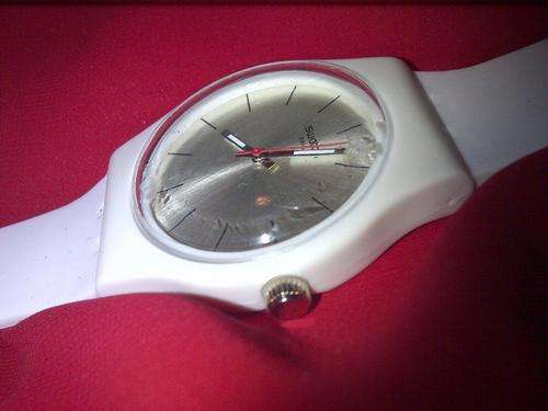 SWATCH WHITE WATCH