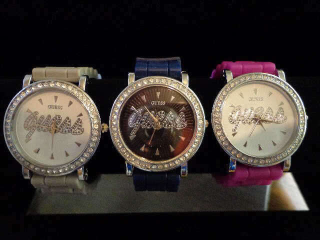 GUESS LADIES WATCH - BLUE!!!