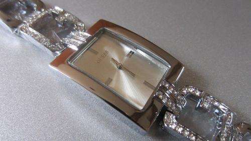 GUESS LADIES WATCH - WHITE RECTANGLE FACE WITH DIAMOND STRAP!!!