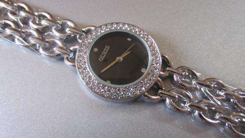 GUESS LADIES WATCH - BLACK ROUND DIAMOND FACE!!!
