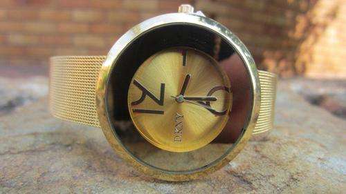 DKNY LADIES WATCH! ROUND GOLD FACE - LATEST ARRIVAL!!!