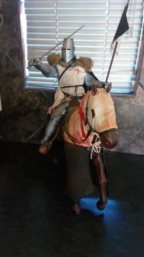 1/6 Scale ACI Knight Templar Knight and war horse