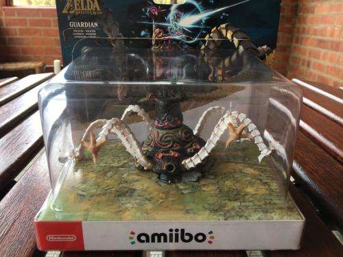 Guardian amiibo (The Legend of Zelda Breath of the Wild Collection)