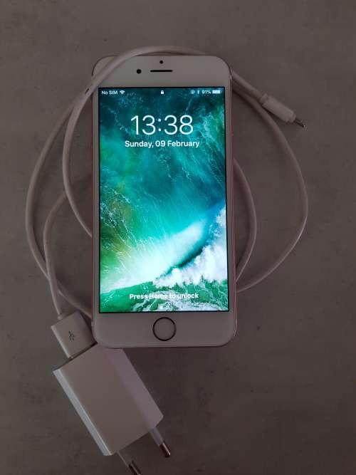 Iphone 6S 128GB Excellent Condition