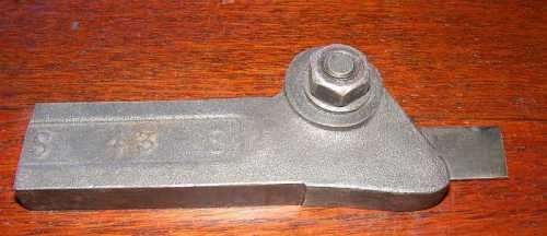 Parting tool for metal lathe