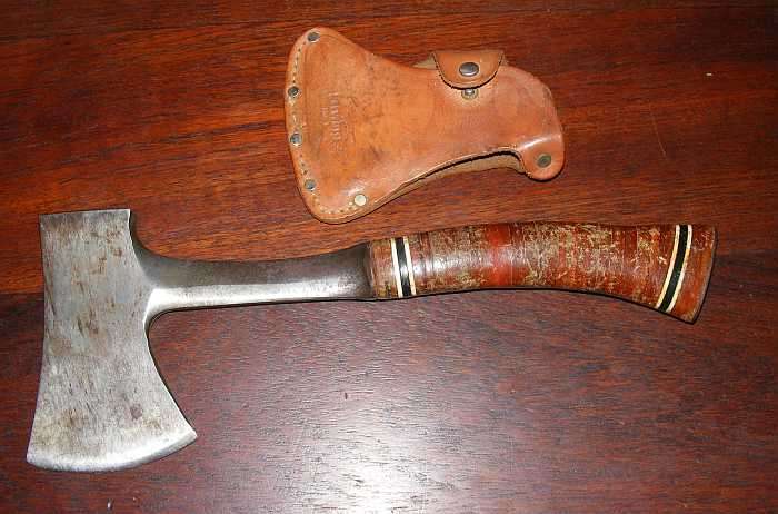 Gorgeous Estwing axe with original holder