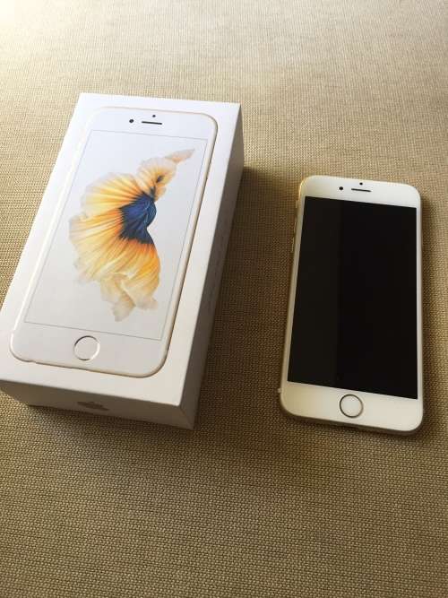 iPhone 6 S Gold 16gb as NEW in box with accessories