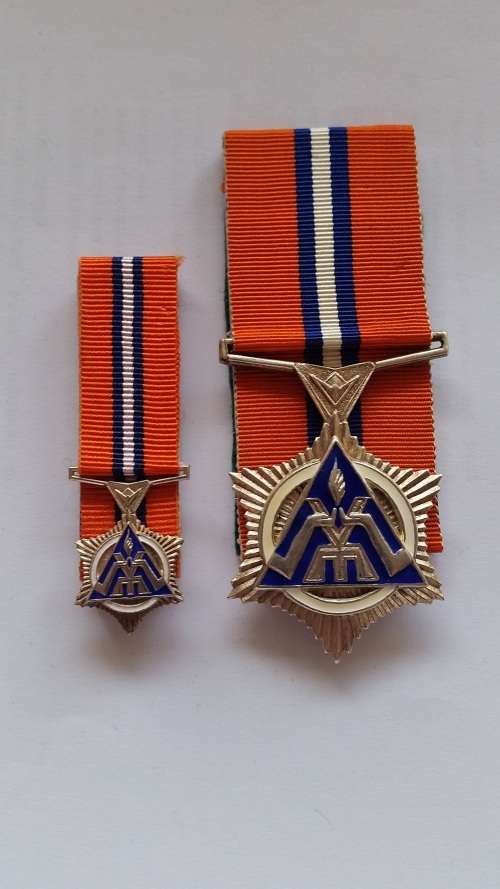 SAP Police Star for Merit medal with miniature