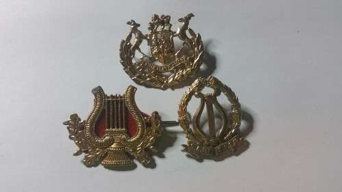 Cap badge - Bandsman with rank